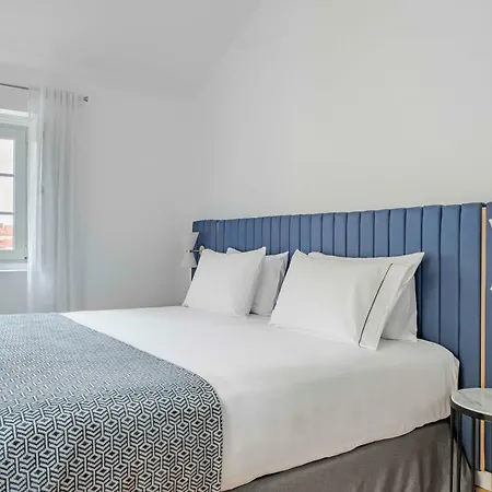 Tandem Palacio Alfama *